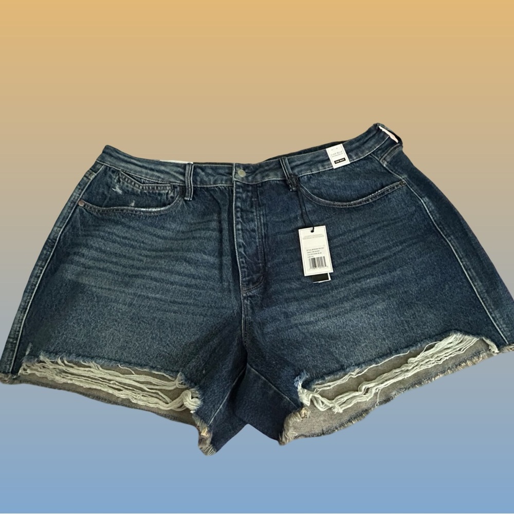 Judy Blue Dark Blue Distressed Denim Shorts